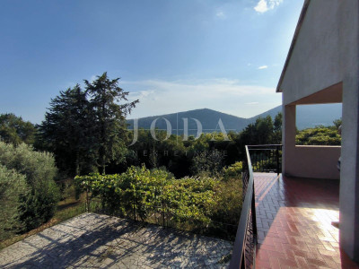 House, 200m², Plot 1700m²