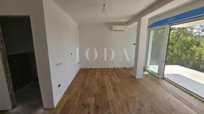 House, 151m², Plot 0m²