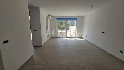 House, 151m², Plot 0m²