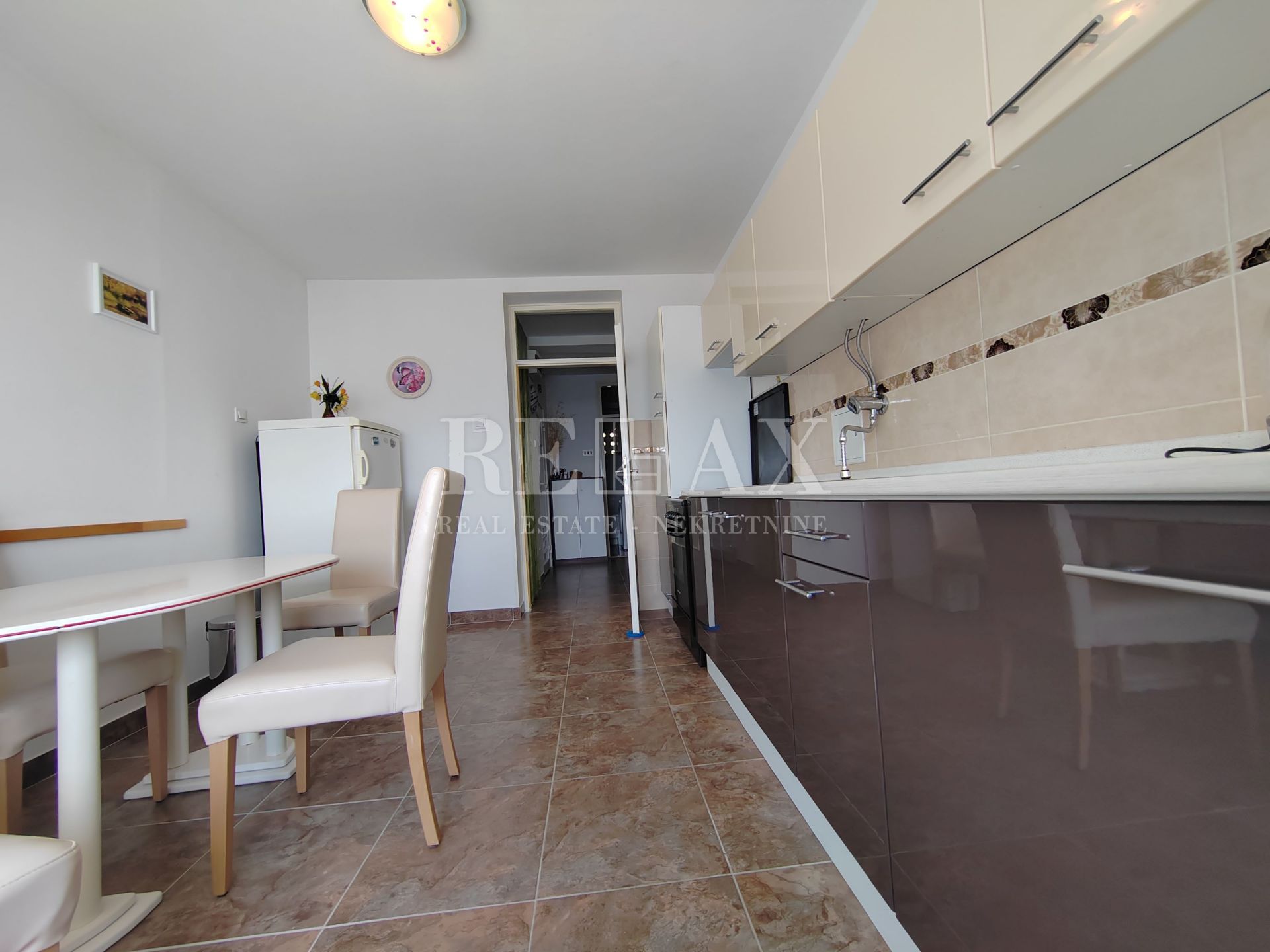 2-locale, Appartamento, 57m², 2 Piano