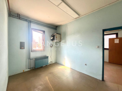 450m², Büro, 1 Etage