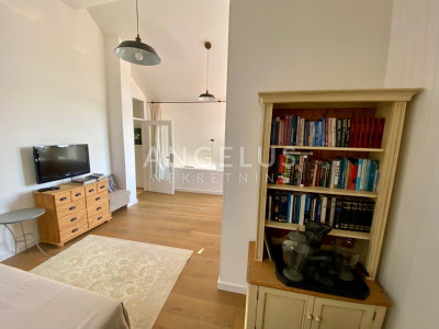 4 rooms, Apartment, 112m², 3 Floor