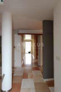 House, 500m², Plot 2300m²