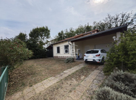 House, 110m², Plot 300m²