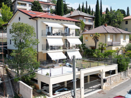 4-locale, Appartamento, 112m², 2 Piano