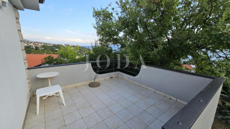 House, 125m², Plot 874m²