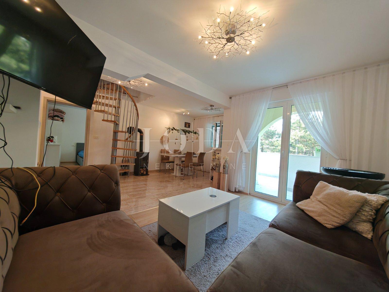 5 rooms, Apartment, 100m²