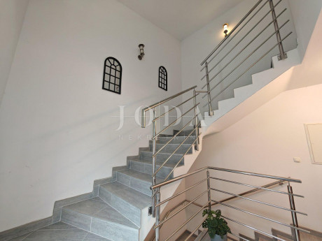 5 rooms, Apartment, 100m²