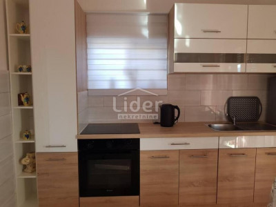 3-locale, Appartamento, 85m², 1 Piano