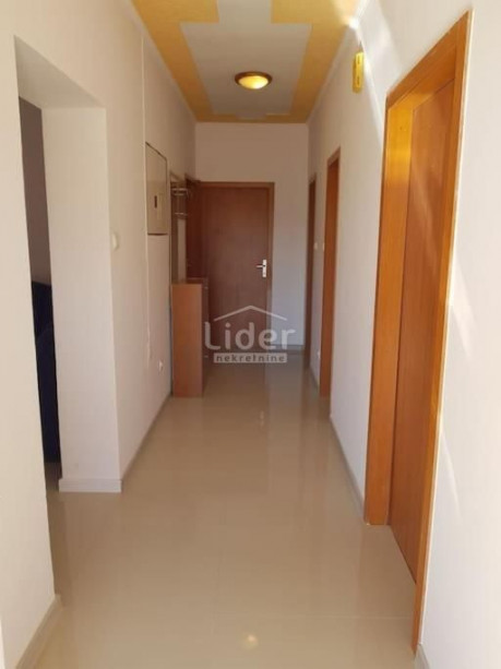 3 rooms, Apartment, 85m², 1 Floor