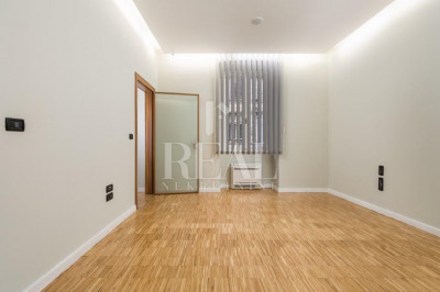 105m², Ufficio, 1 Piano