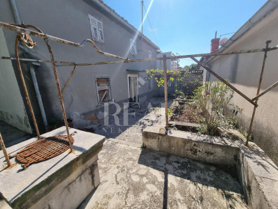 House, 130m², Plot 131m²