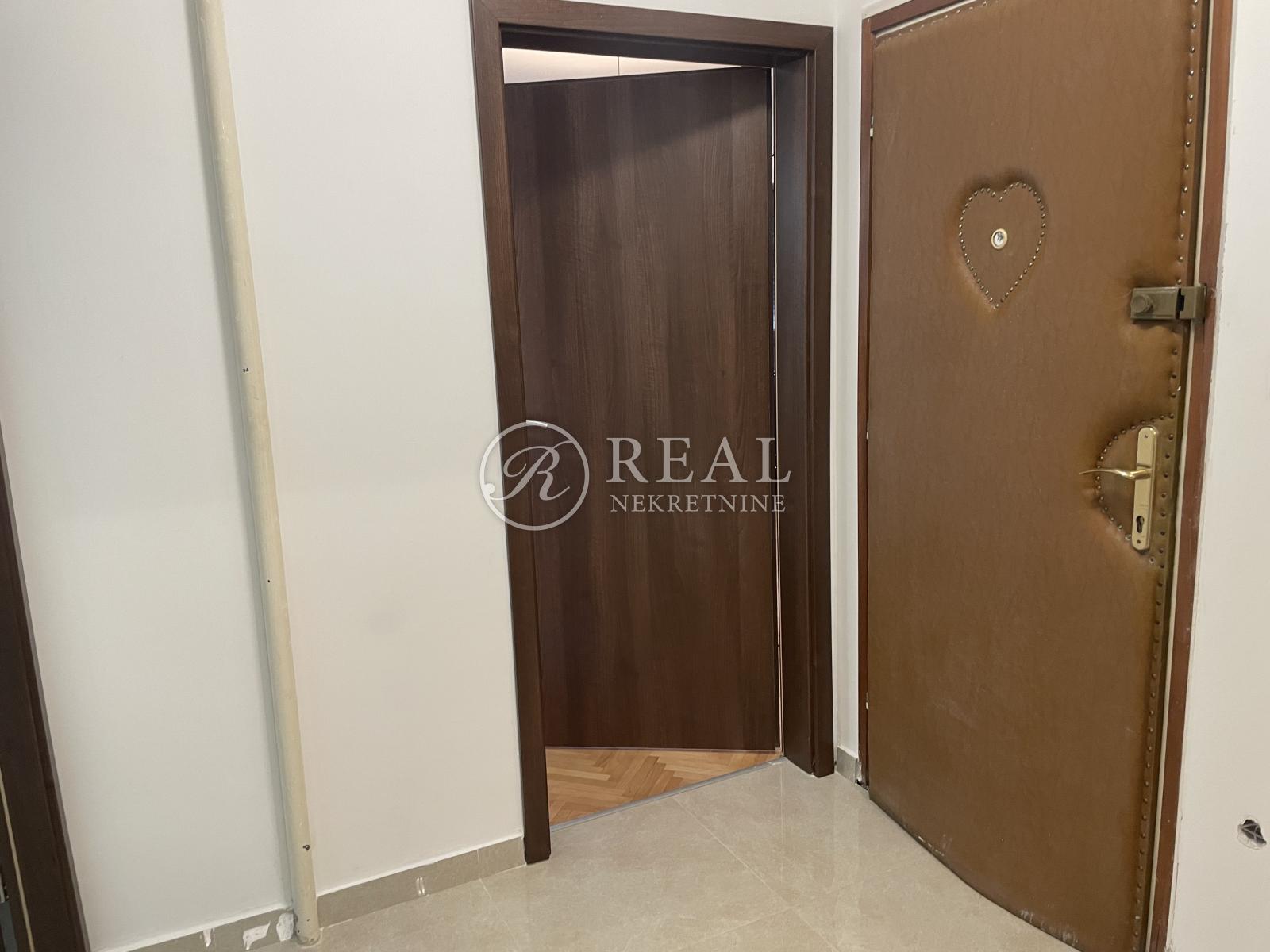 4-locale, Appartamento, 80m², 2 Piano