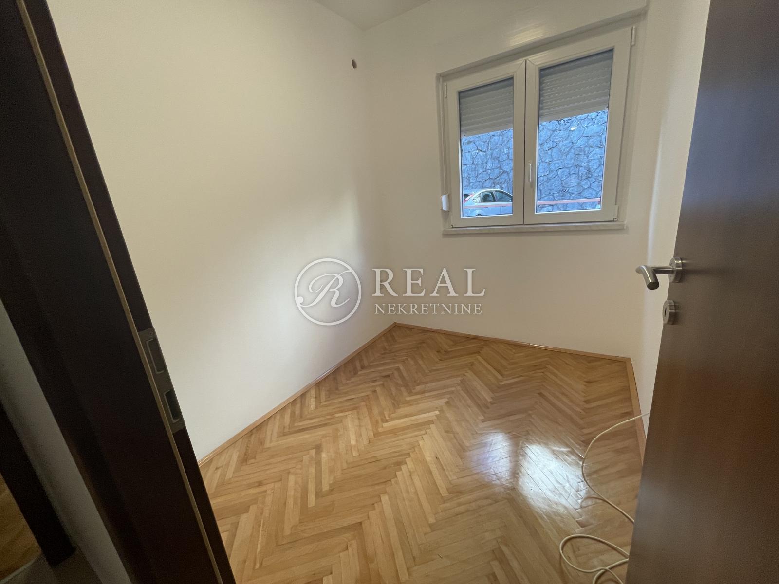 4-locale, Appartamento, 80m², 2 Piano