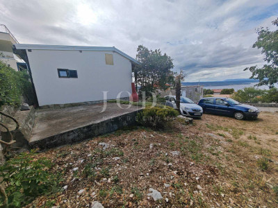 House, 65m², Plot 0m²