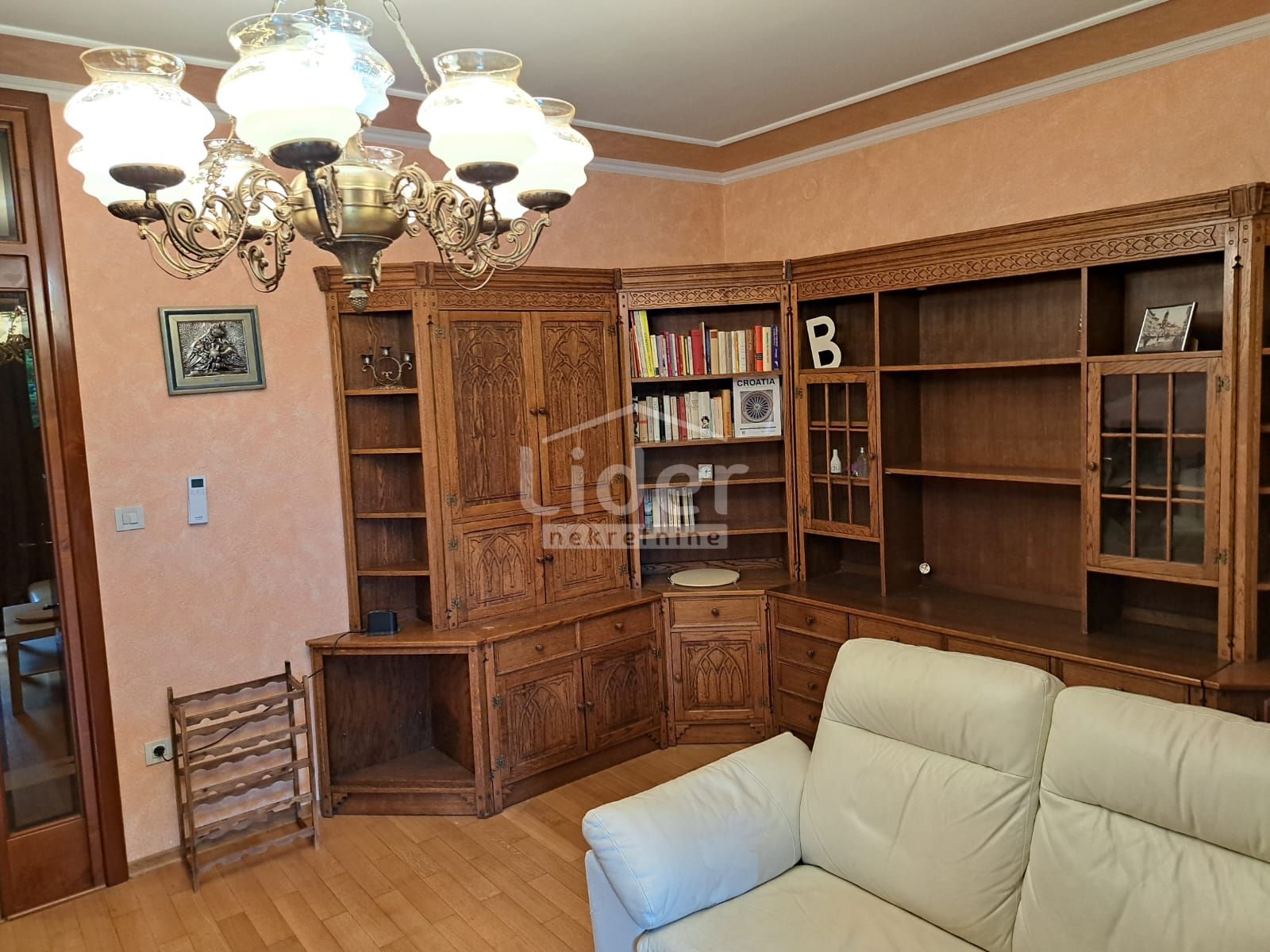 Дом, 122м², Участок 750м²