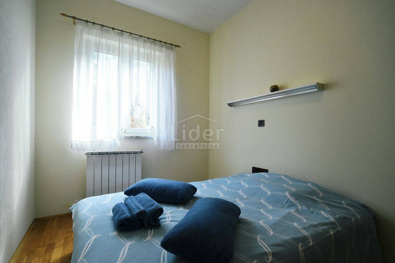 4 rooms, Apartment, 90m², 1 Floor