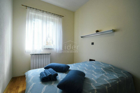 4 rooms, Apartment, 90m², 1 Floor