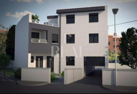 4-locale, Appartamento, 93m², 1 Piano