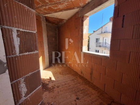 4-locale, Appartamento, 93m², 1 Piano