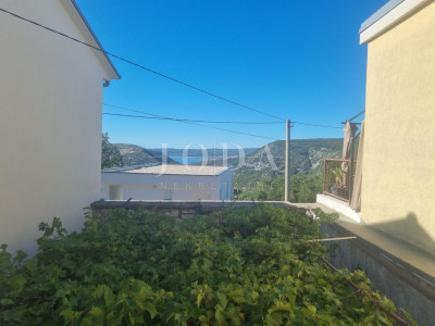 House, 60m², Plot 330m²