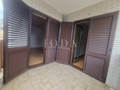 2-Zi., Wohnung, 66m², 1 Etage