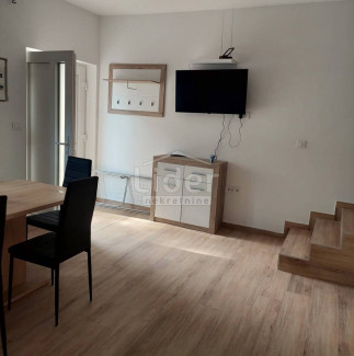 4-locale, Appartamento, 80m², 1 Piano