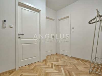 4-locale, Appartamento, 87m², 10 Piano