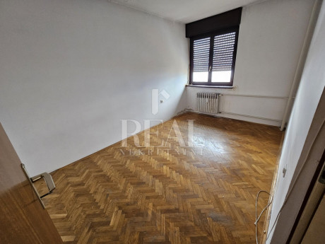 4-к, Квартира, 96м², 4 Этаж