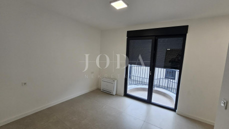 3-locale, Appartamento, 69m², 2 Piano