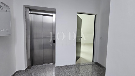 3-locale, Appartamento, 69m², 2 Piano