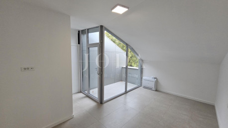 3-locale, Appartamento, 103m², 3 Piano