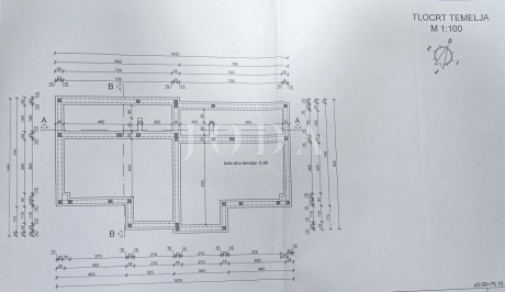 1110m², Zemljište