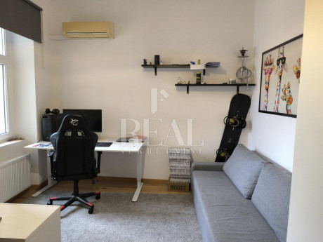 6-locale, Appartamento, 160m², 4 Piano