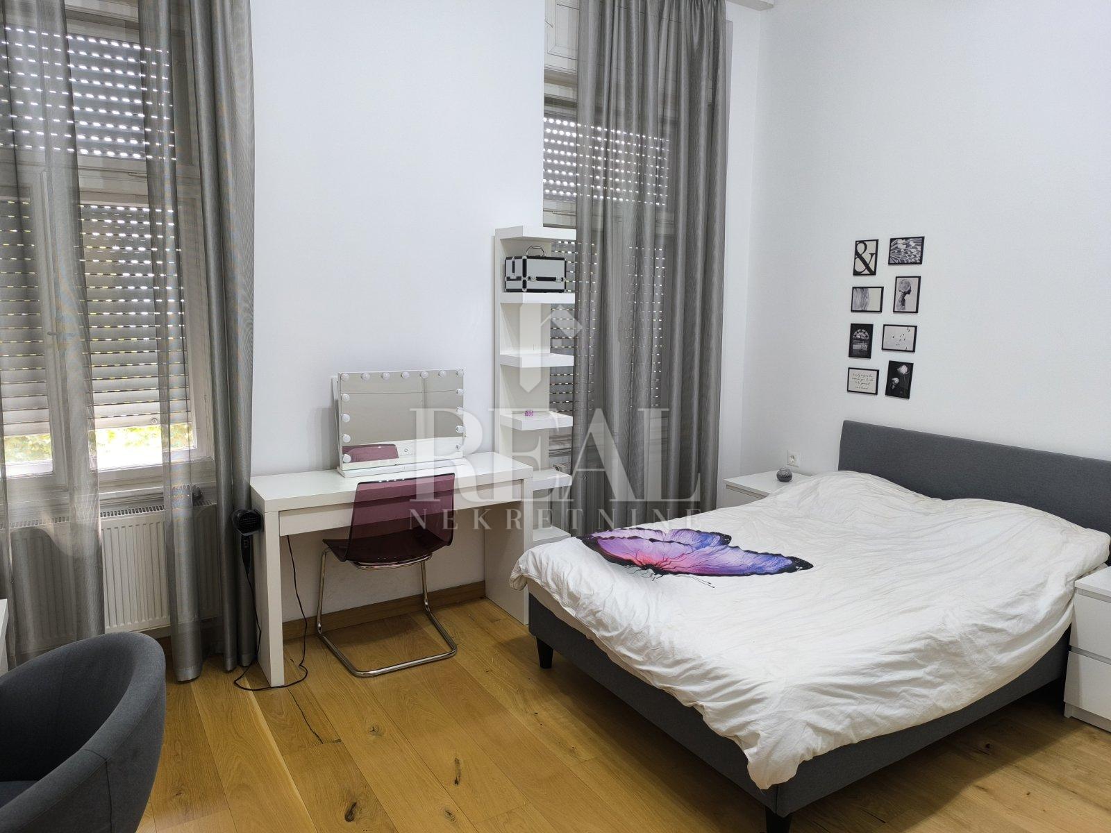 6-Zi., Wohnung, 160m², 4 Etage