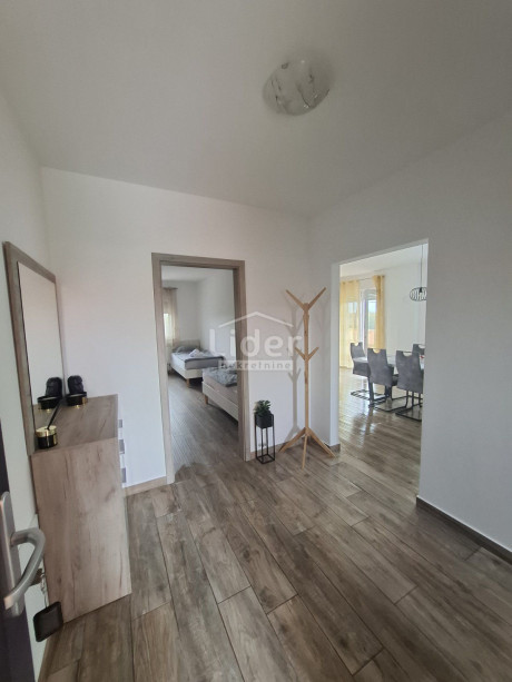 3-к, Квартира, 70м², 1 Этаж