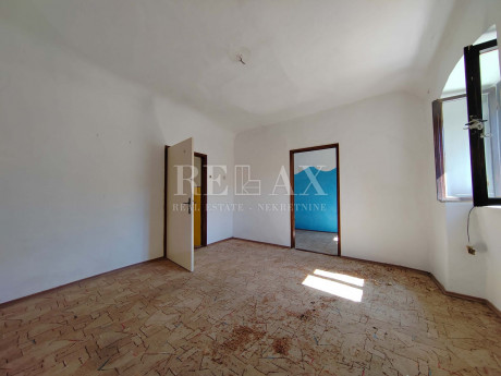 3-locale, Appartamento, 40m², 2 Piano