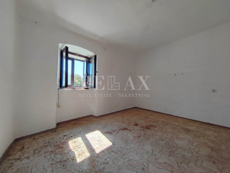 3 rooms, Apartment, 40m², 2 Floor