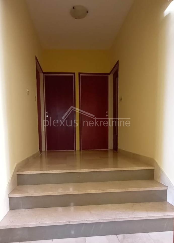 4-к, Квартира, 230м², 1 Этаж