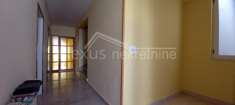 4-locale, Appartamento, 230m², 1 Piano