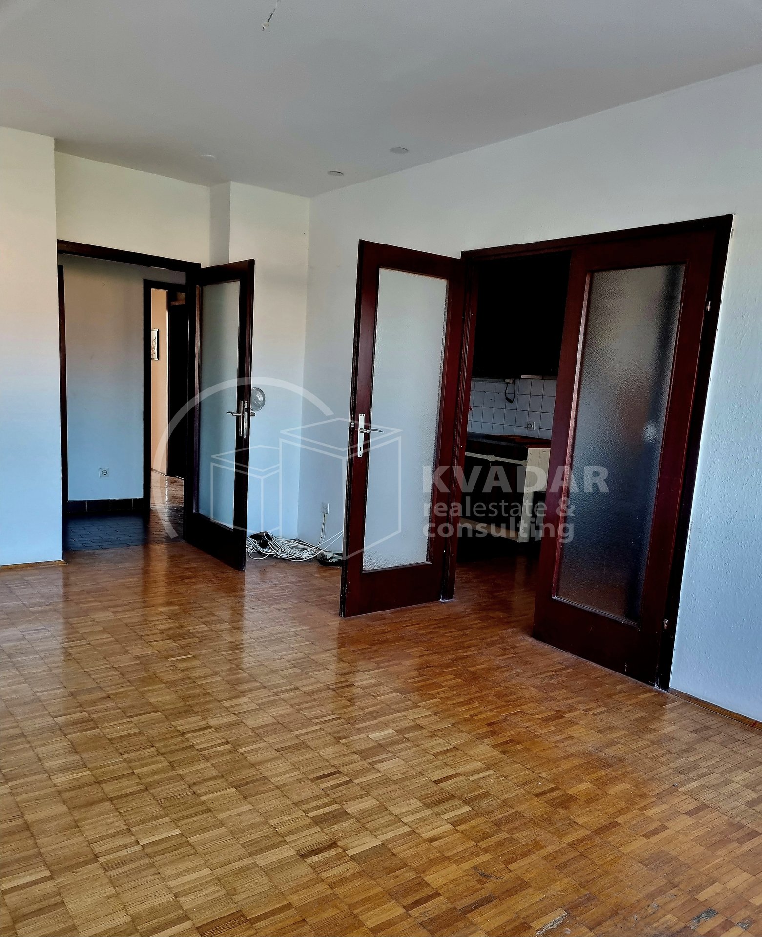 3 rooms, Apartment, 79m², 3 Floor