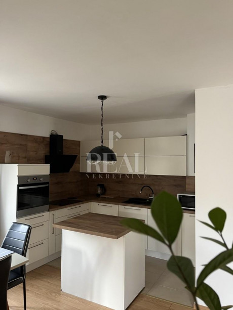 4-locale, Appartamento, 107m², 1 Piano