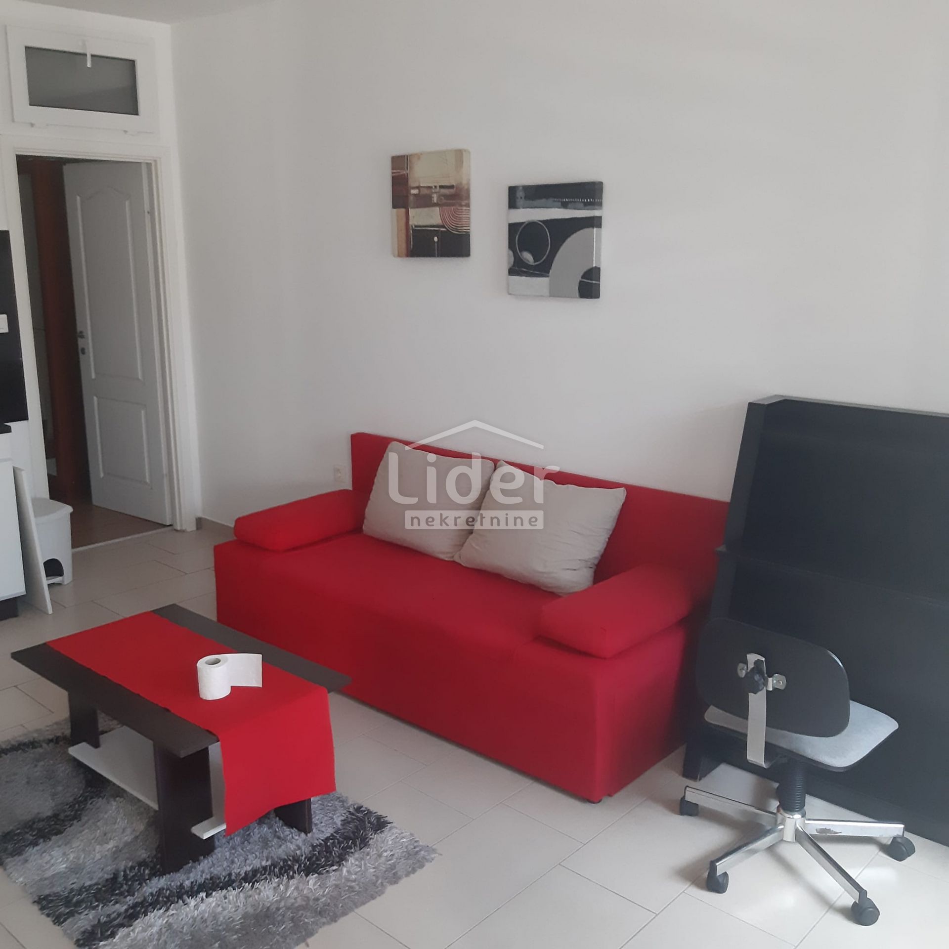 2 rooms, Apartment, 42m², 1 Floor