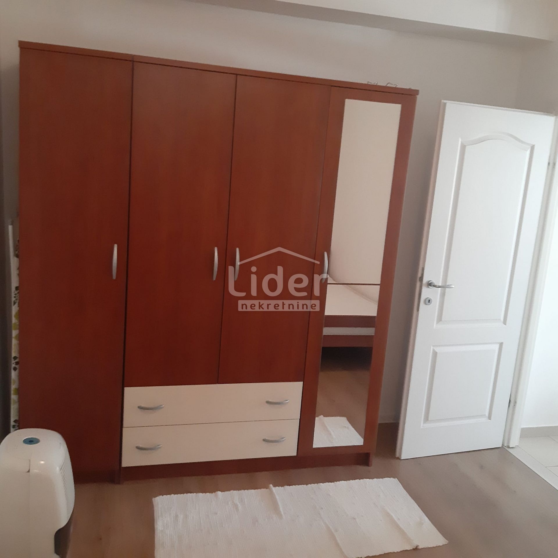 2-Zi., Wohnung, 42m², 1 Etage