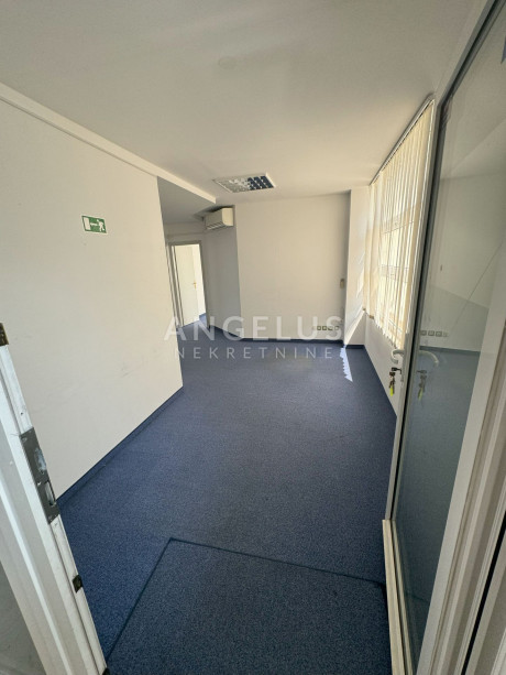 73m², Office, 2 Floor