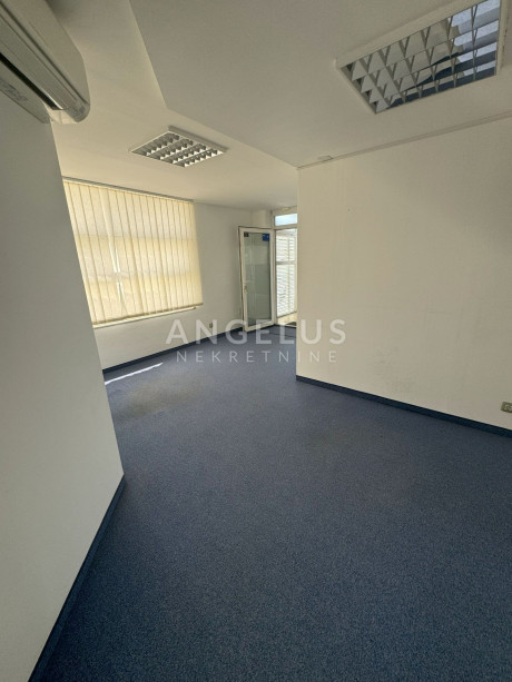 73m², Office, 2 Floor