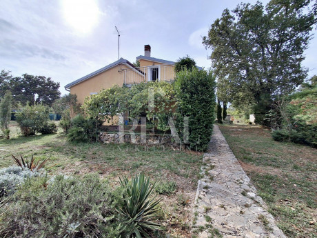 House, 150m², Plot 610m²