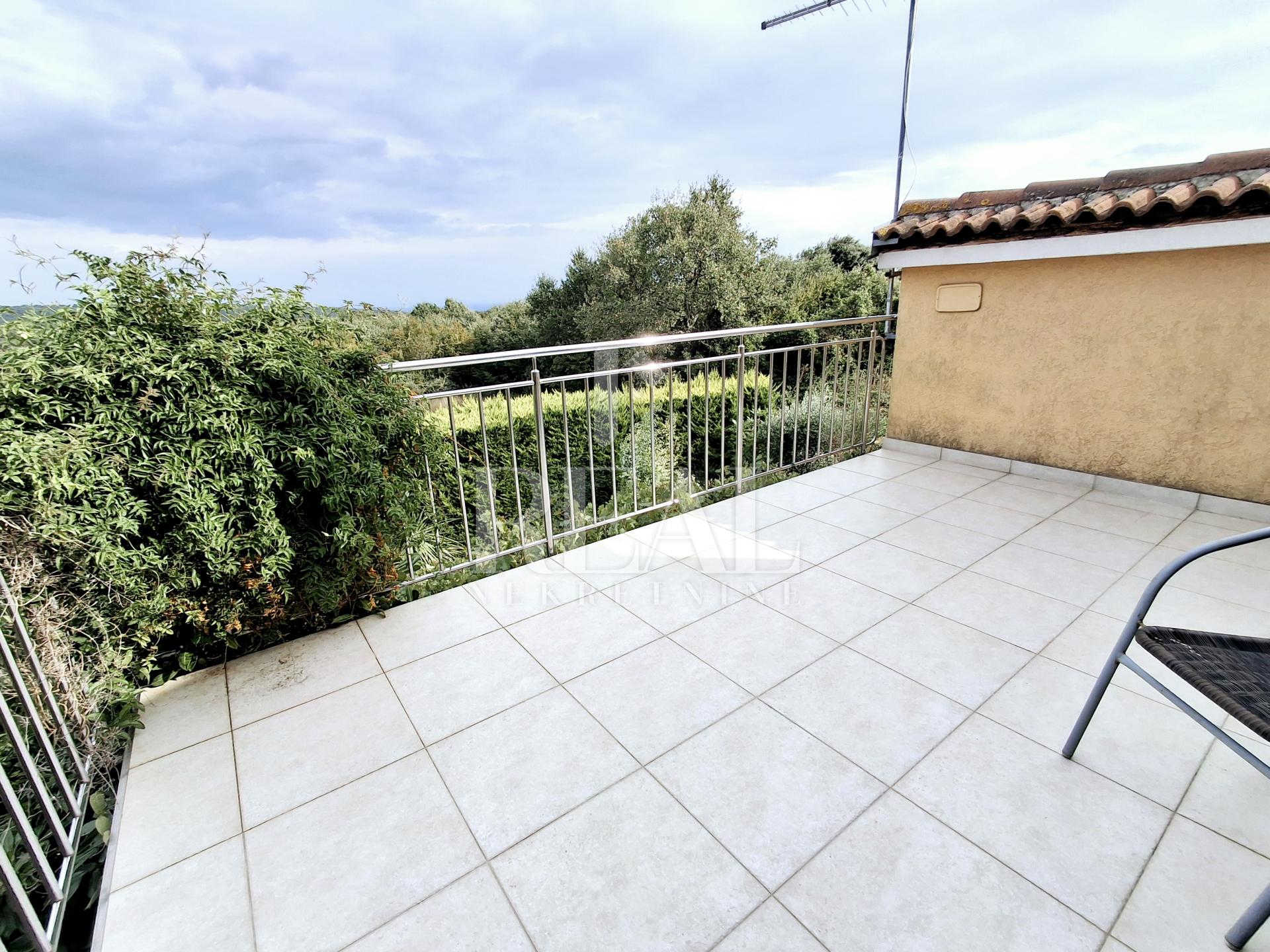 House, 150m², Plot 610m²