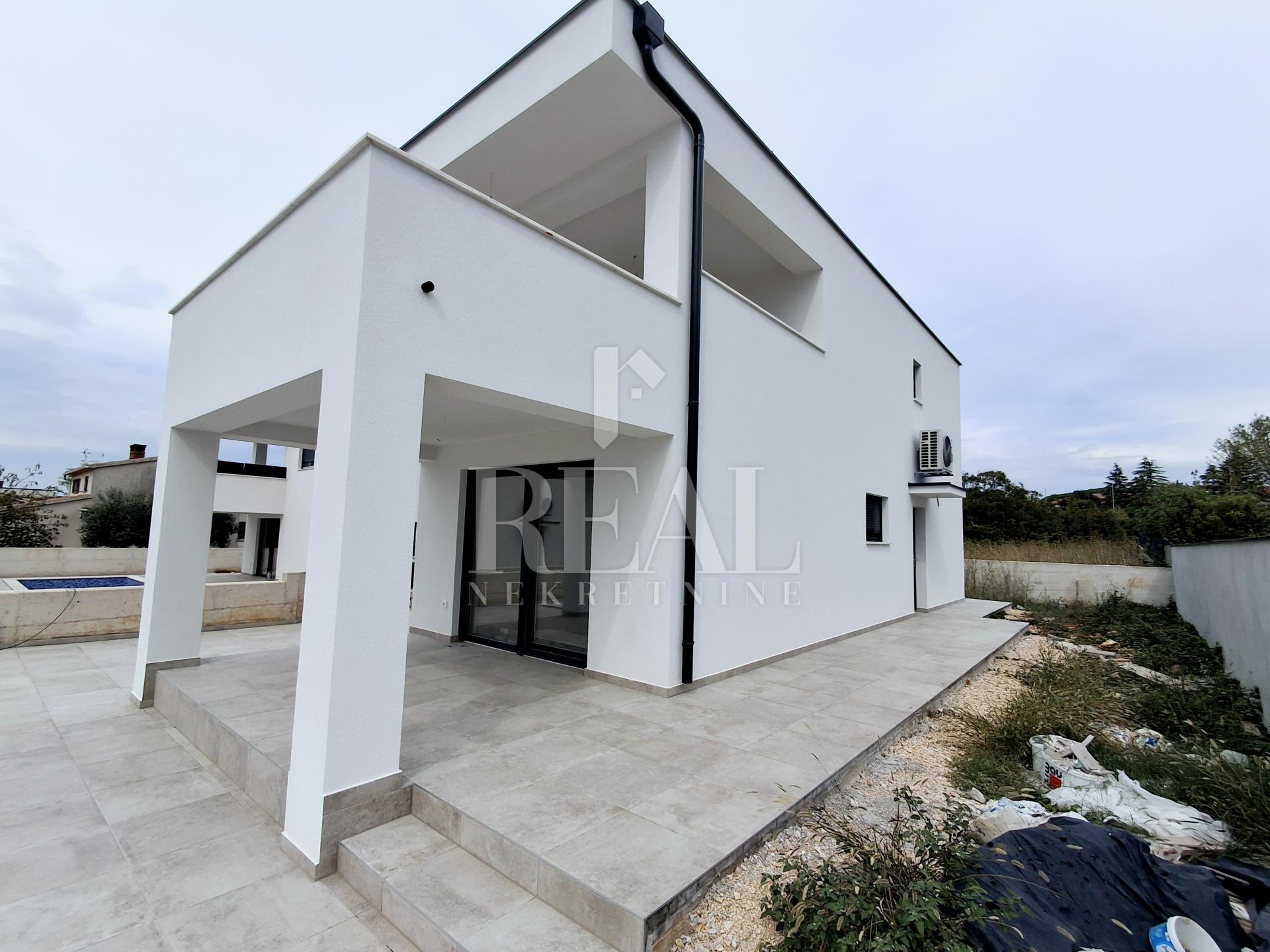 House, 125m², Plot 452m²