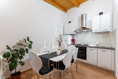 House, 165m², Plot 548m²